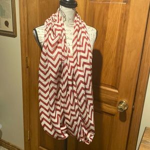 No brand zigzag infinity scarf- last chance